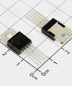 A CLASS FIXED 5V LM2576 IC 5V LM2576 Fixed 5V 3A Voltage Regulator Buck Regulator IC Step Down Voltage Regulator IC 5 Pin Leads TO-220-5 Package